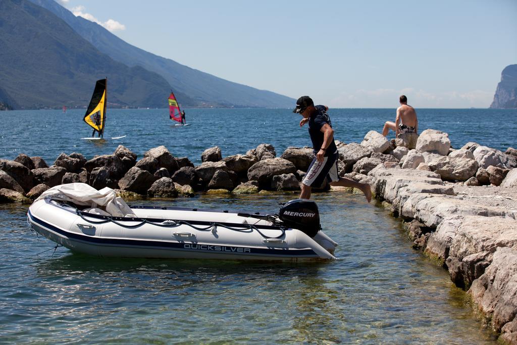 Hotel Lido Blu - Surf & Bike Torbole Sul Garda Εξωτερικό φωτογραφία