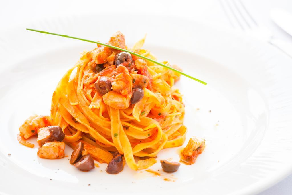 Hotel Lido Blu - Surf & Bike Torbole Sul Garda Εξωτερικό φωτογραφία