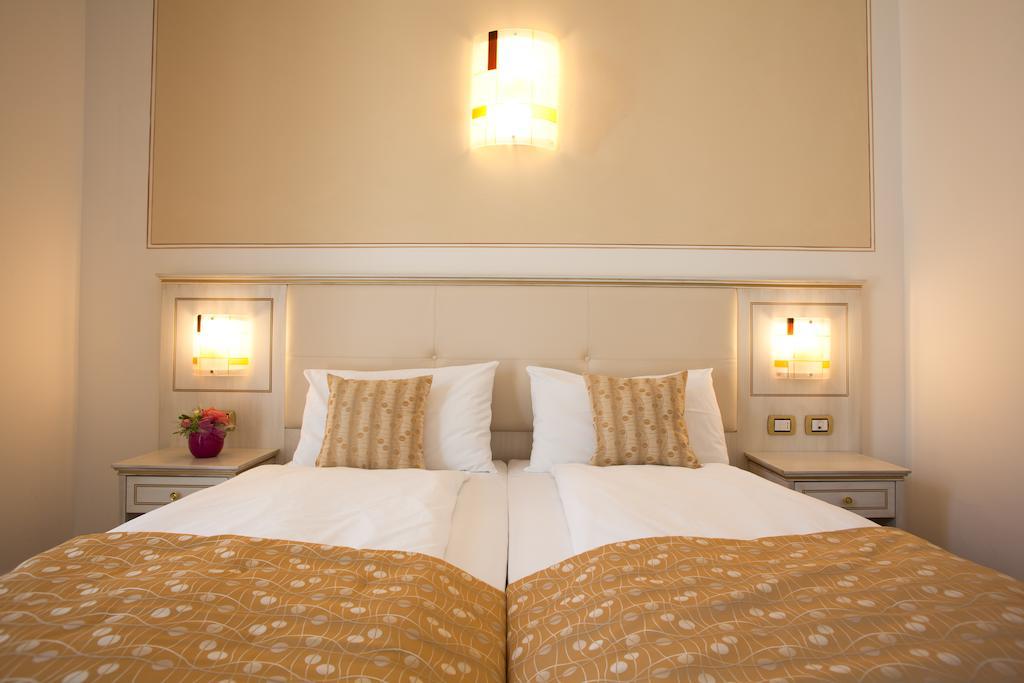 Hotel Lido Blu - Surf & Bike Torbole Sul Garda Εξωτερικό φωτογραφία