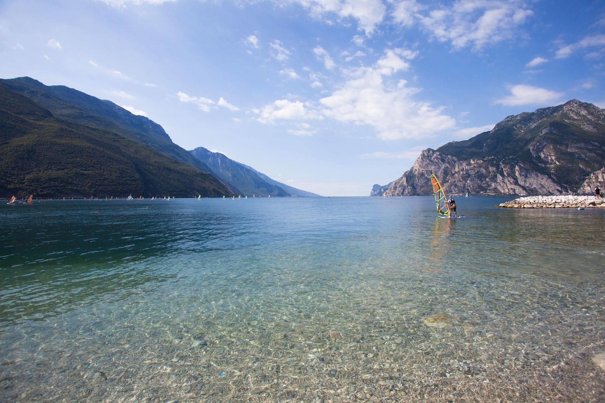 Hotel Lido Blu - Surf & Bike Torbole Sul Garda Εξωτερικό φωτογραφία